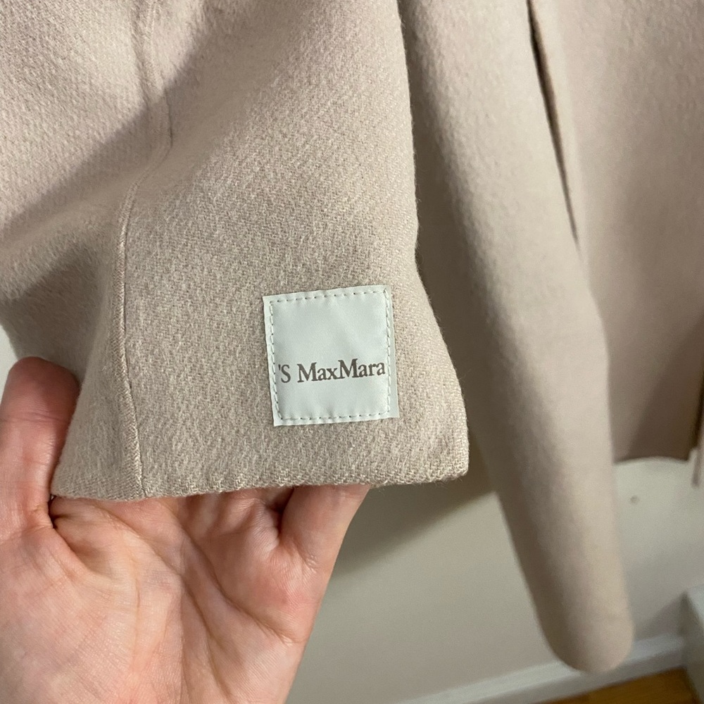 Powder color S MaxMara coat
